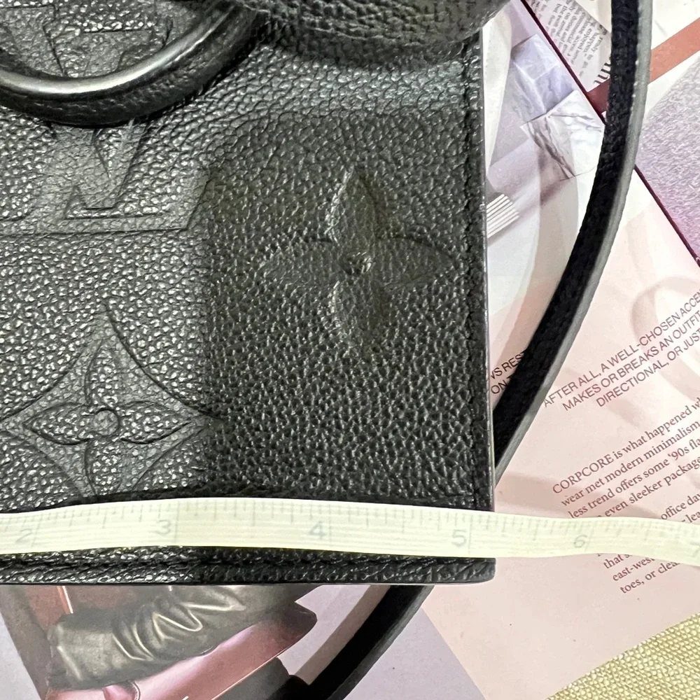 Louis Vuitton Black Monogram mini Tote Bag - Picture 14 of 16